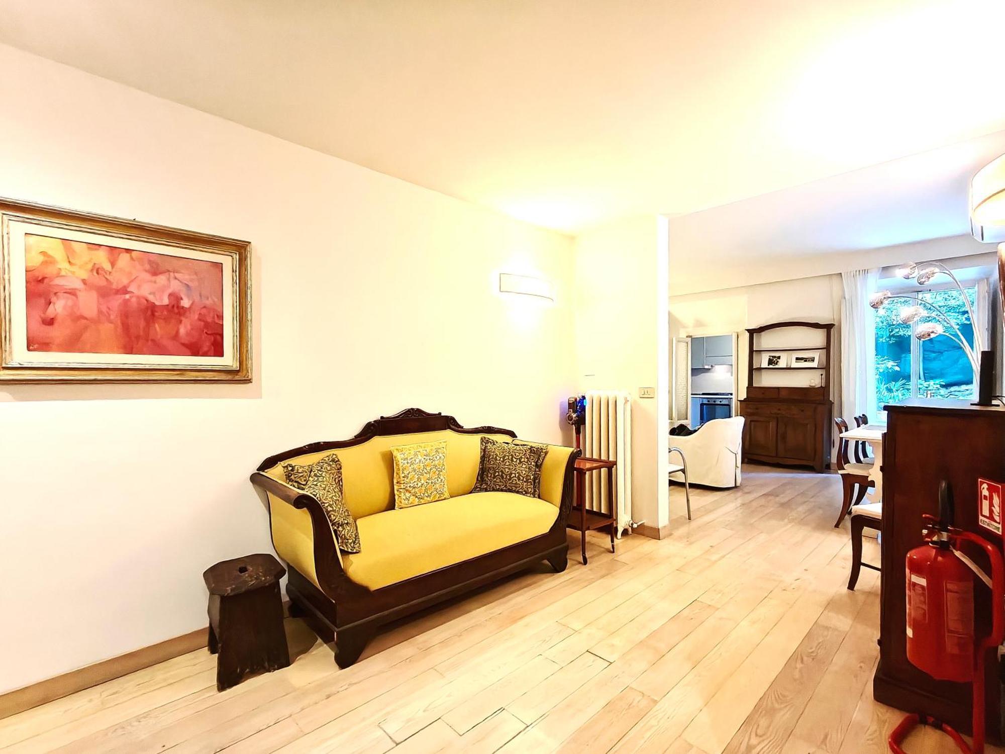 Mazzini Charming Getaway With Courtyard Appartement Florence