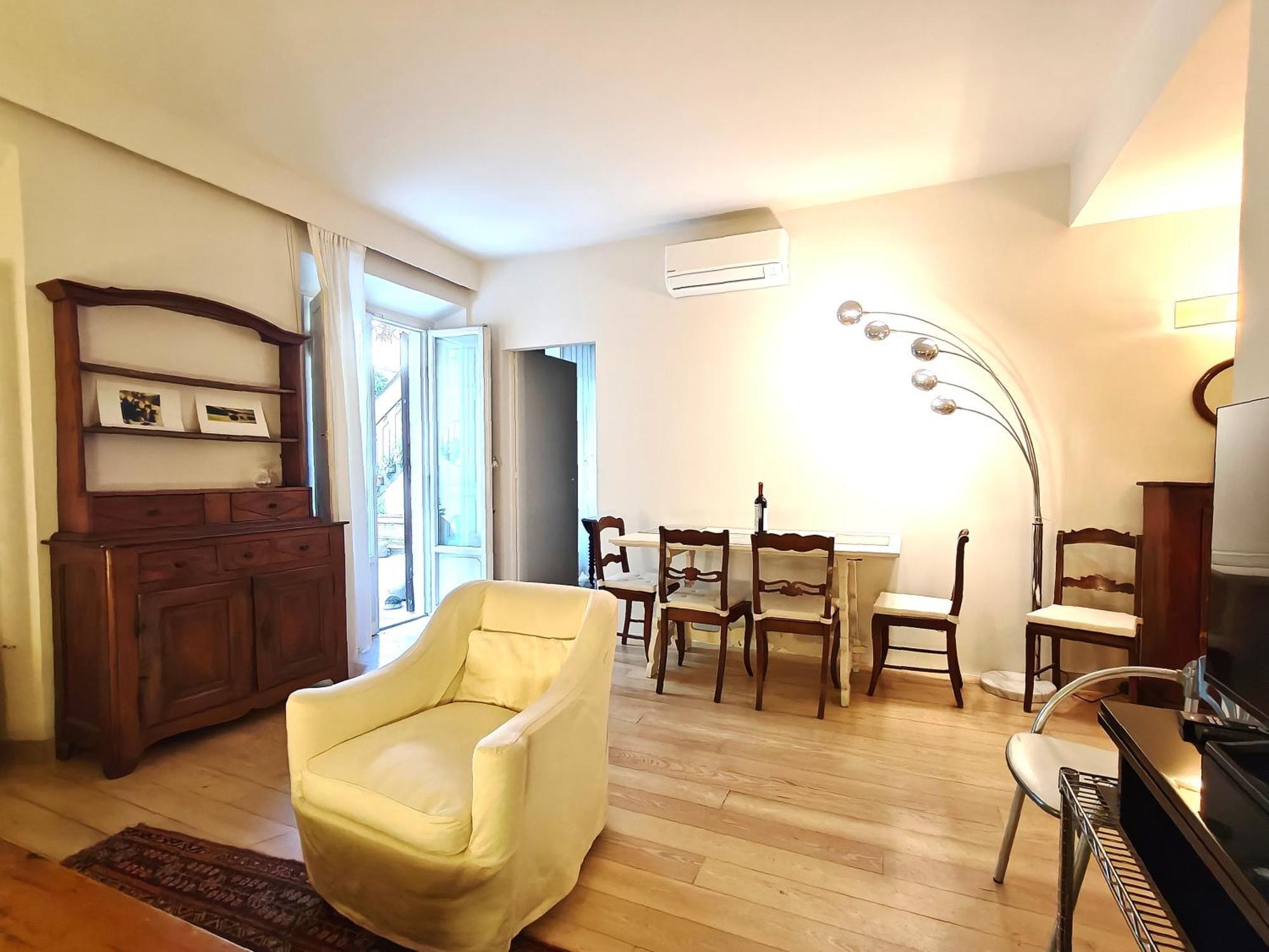 Appartement Mazzini Charming Getaway With Courtyard