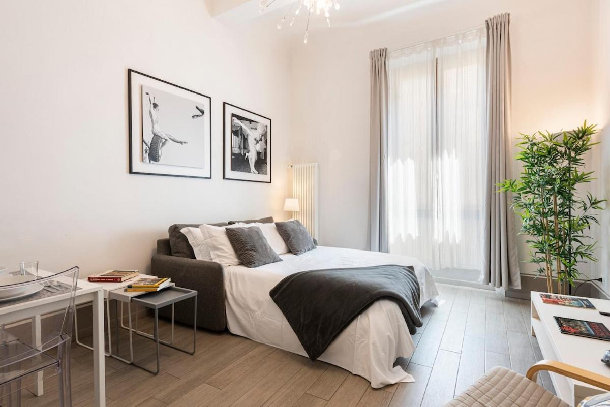 750 Eur - Unique Design 4 Bed Apartment Appartement *
