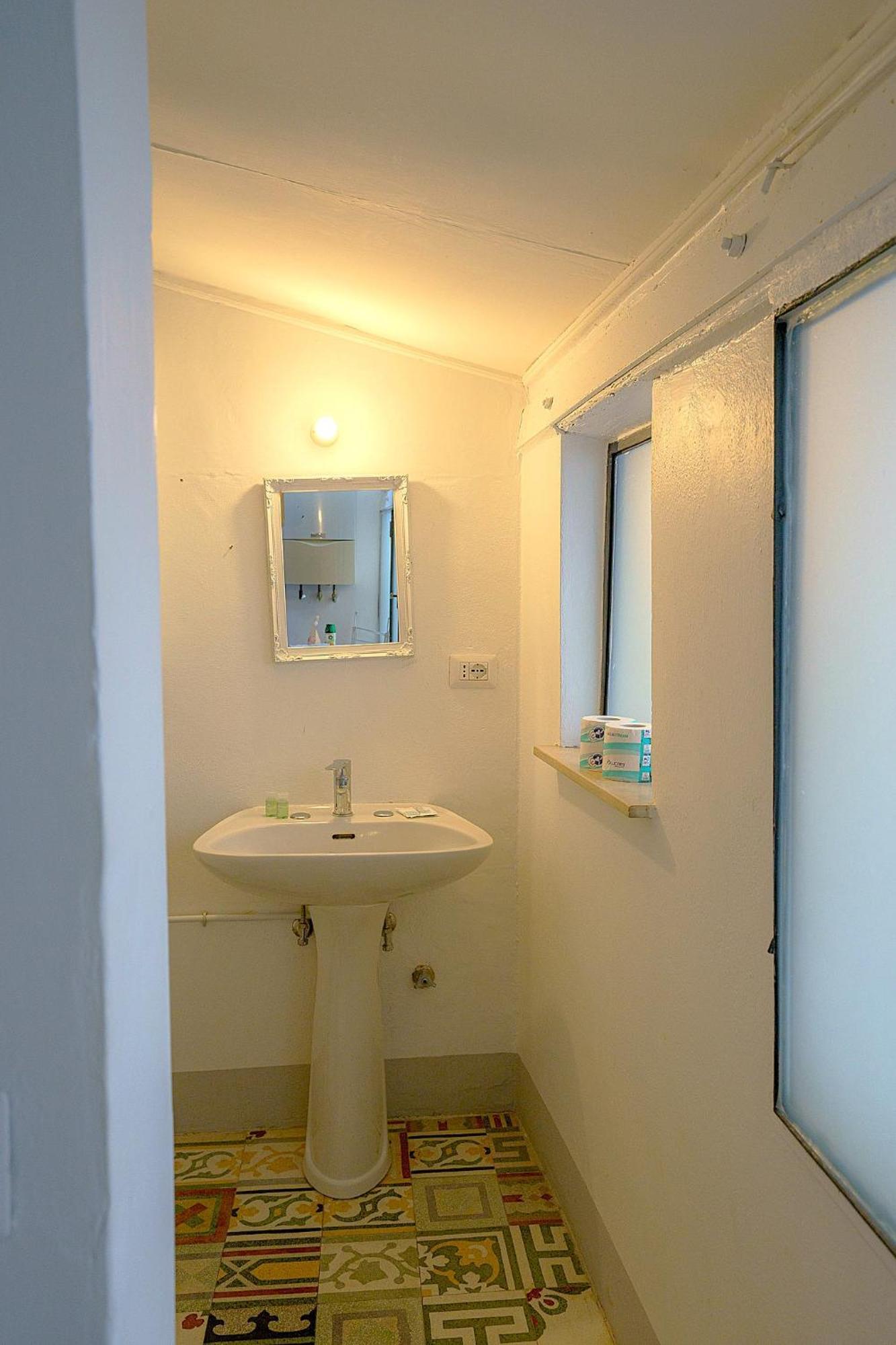 Apartment Lovely & Charming 1br- 7 Min Walk By The Duomo *