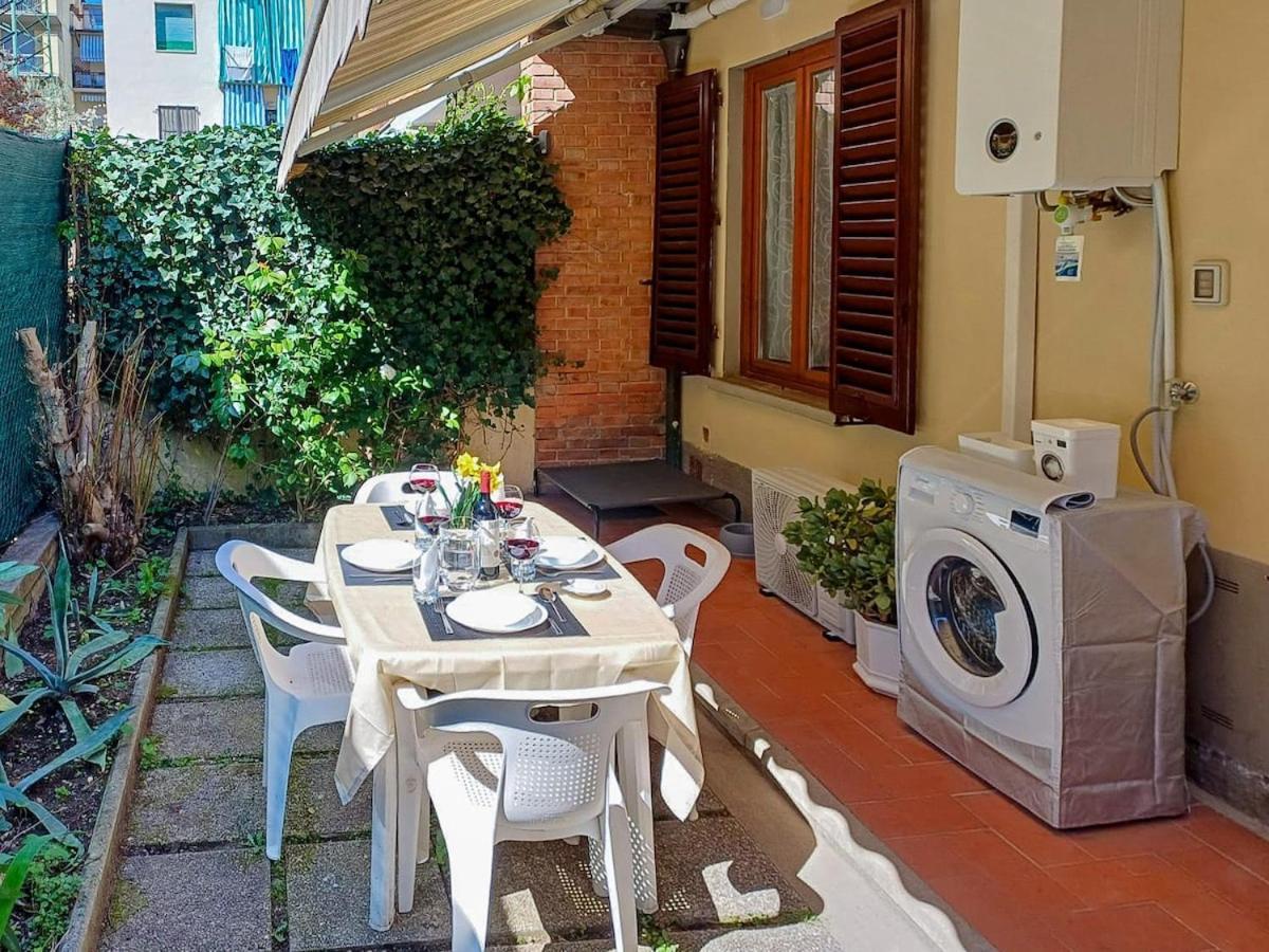 Appartement Comodo Con 2 Giardini E Vasca Idromassaggio