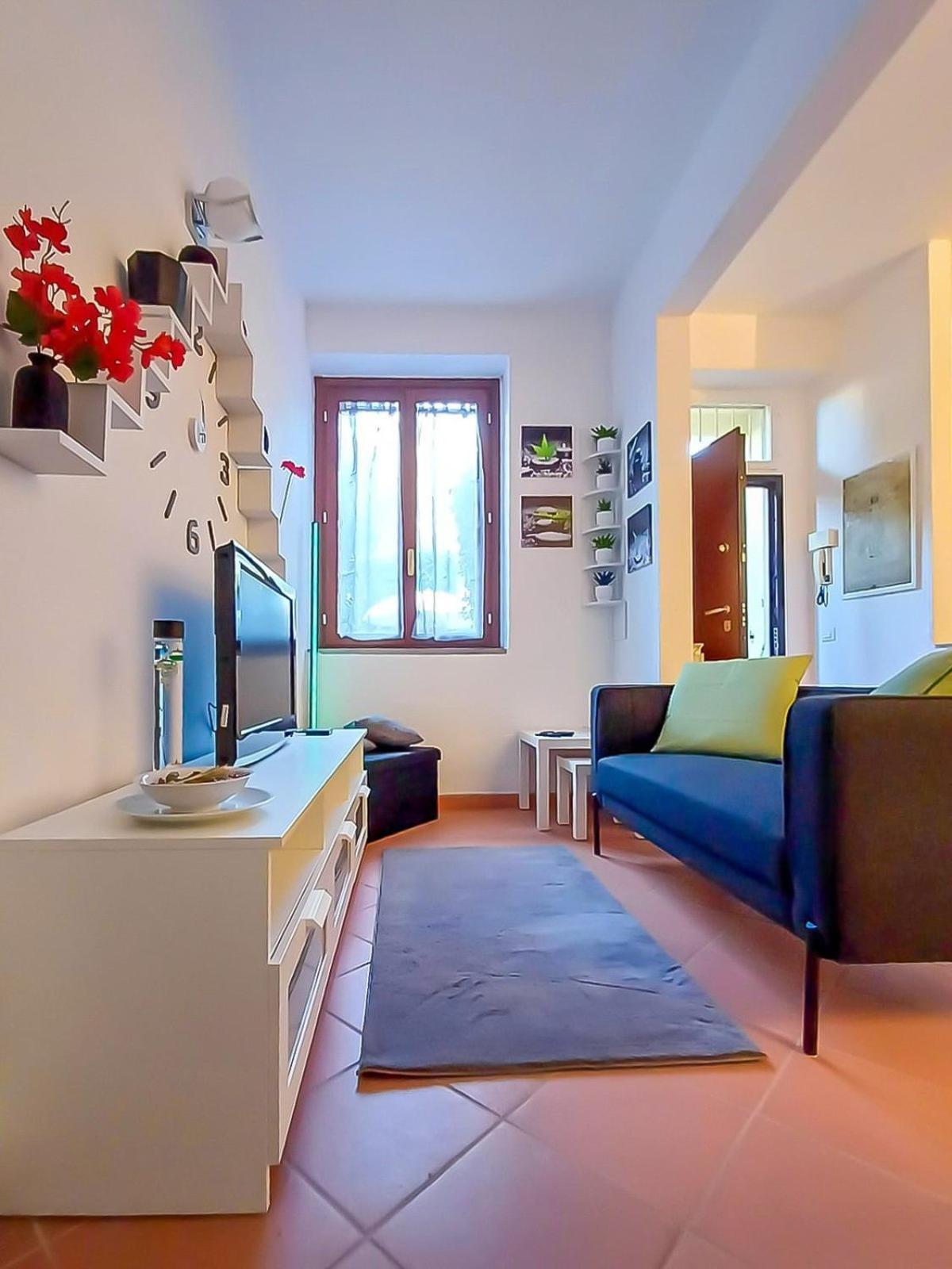 Comodo Con 2 Giardini E Vasca Idromassaggio Appartement