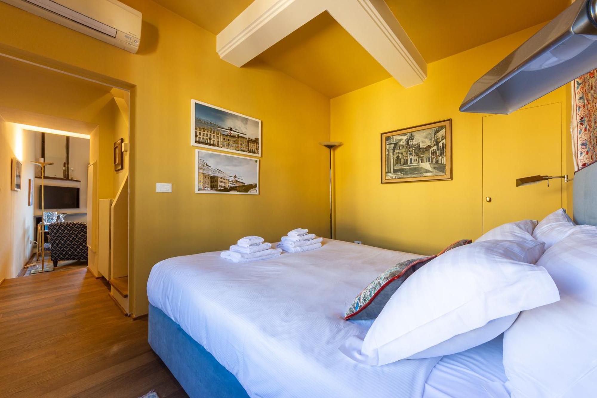 Borgo Tegolaio Terrace *