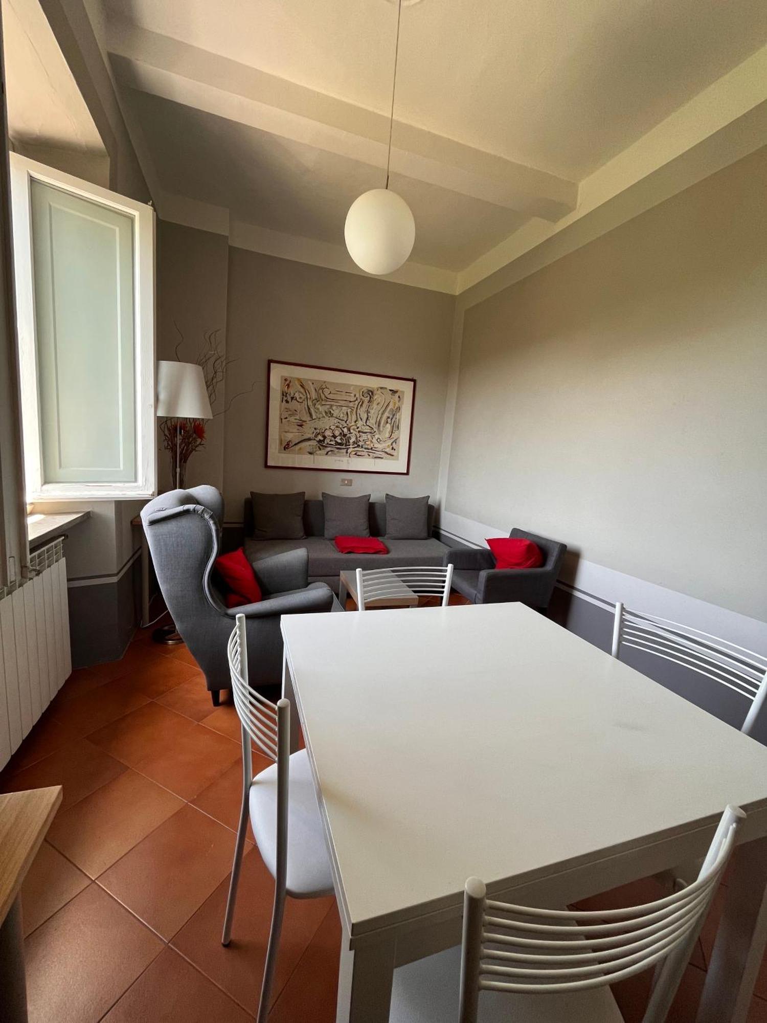Toscana In Citta - Ampio Immerso Nella Natura Apartment *