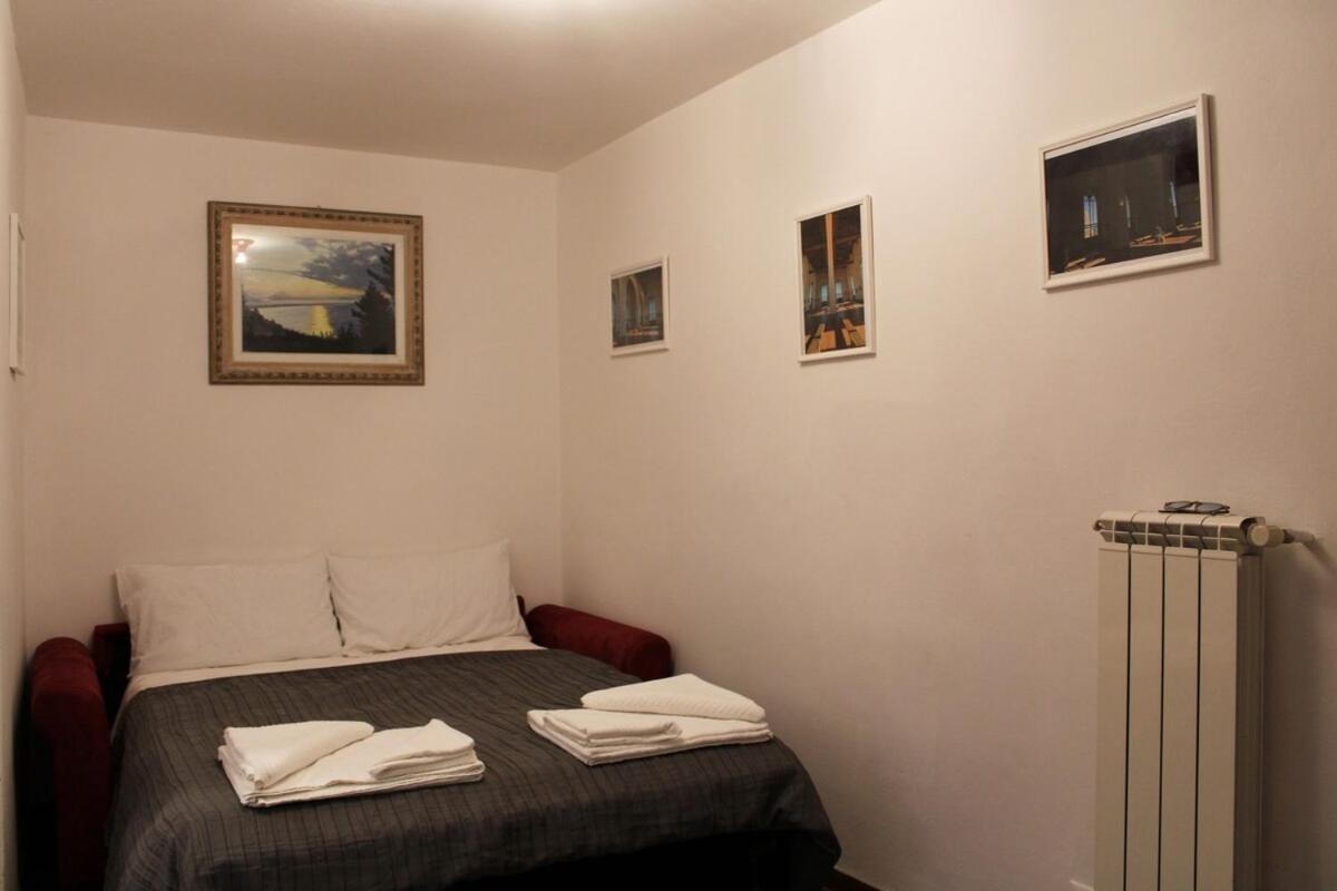 Apartamento Small Penthouse With A Terrace