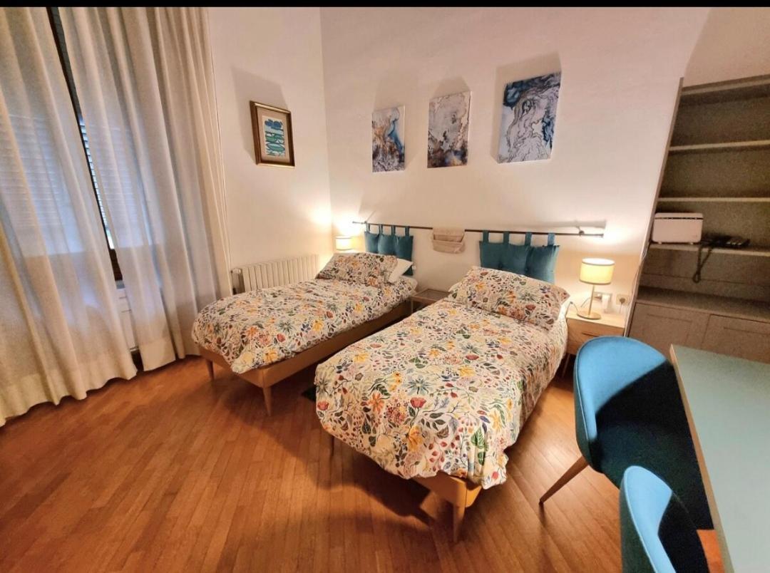 Piazza Della Passera In Appartement Florence