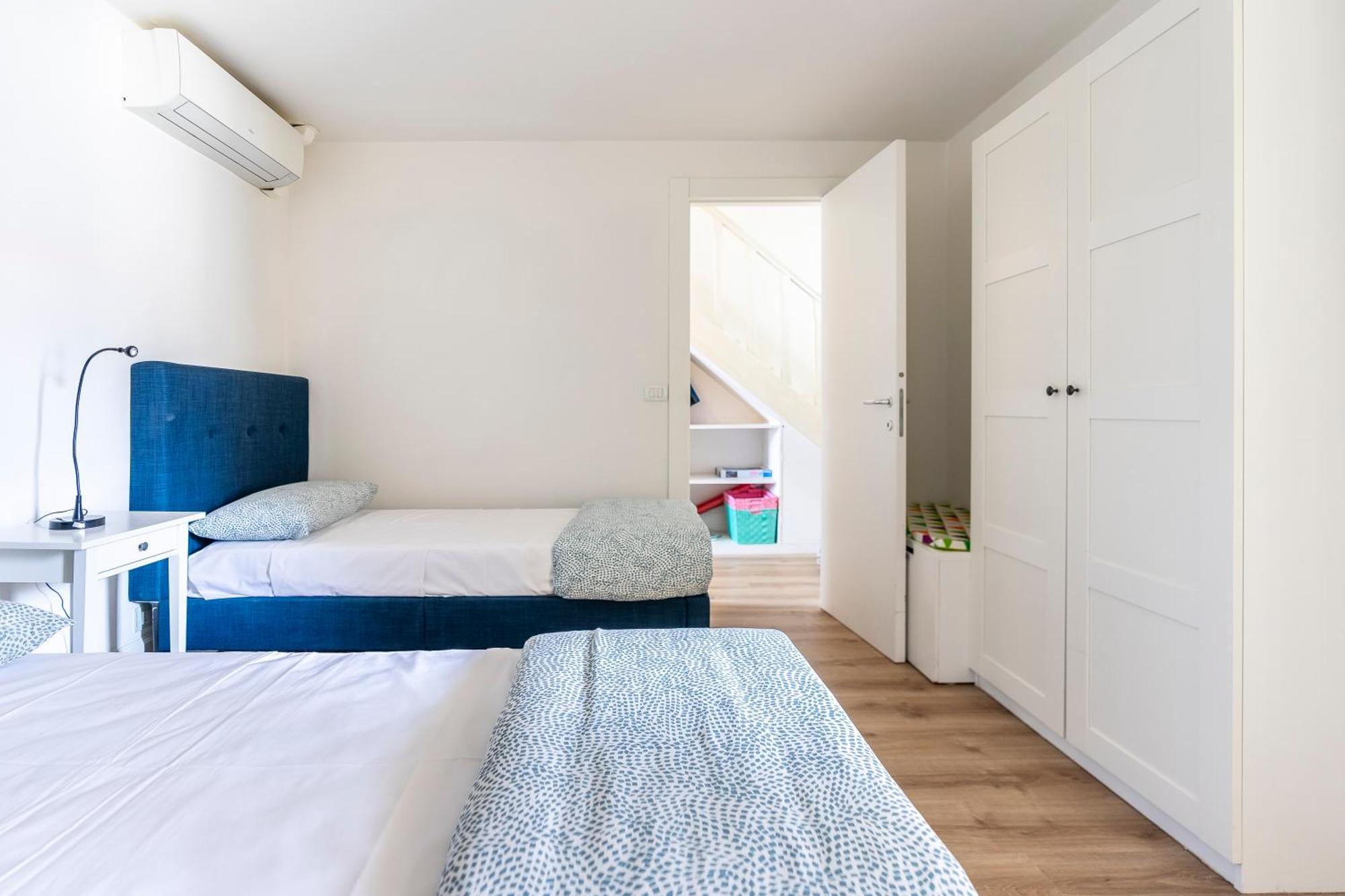 Apartment Faenza 73 Florence