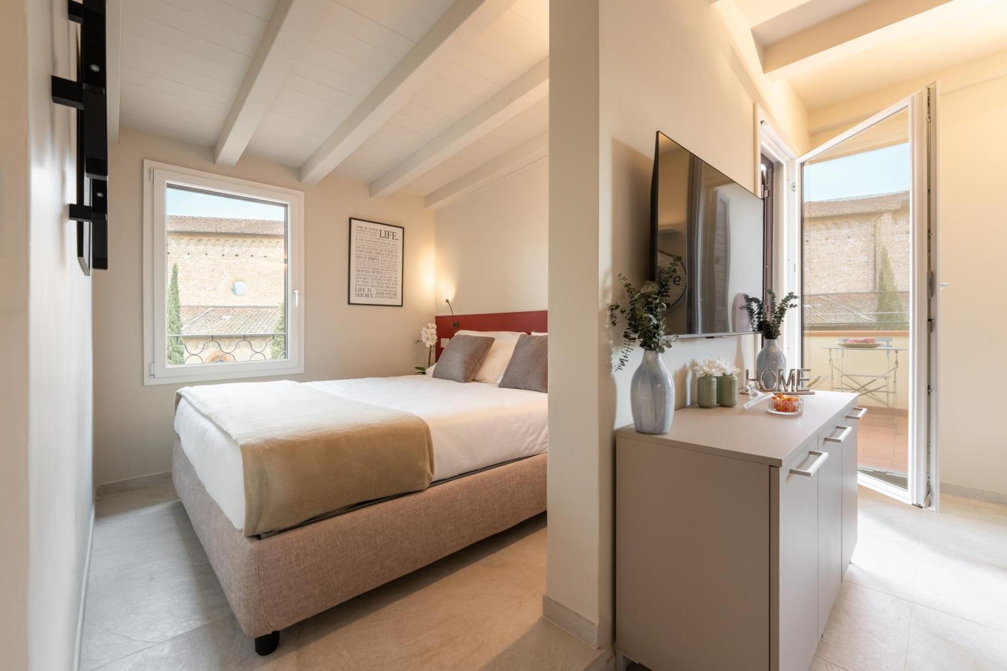 Appartement Via Avelli, 4 - Charming - Attico Al 5to Piano Senza Ascensore Vicino Stazione Con Terrazza Con Vista Santa Maria Novella *