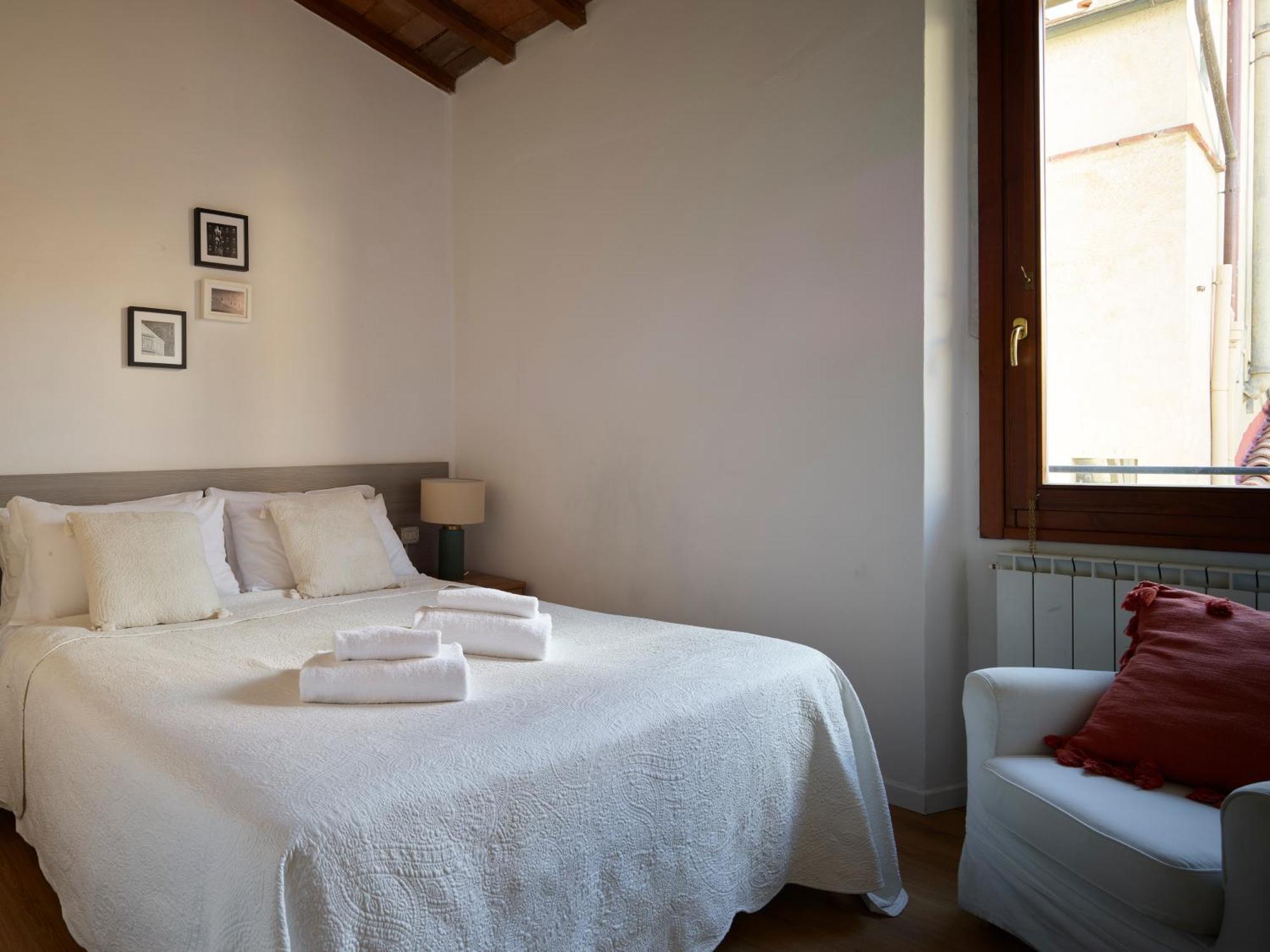 Appartement On The Duomo - Super Chic Florence