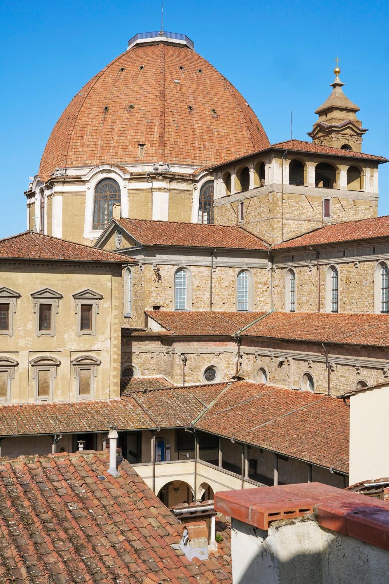 Appartement On The Duomo - Super Chic Florence