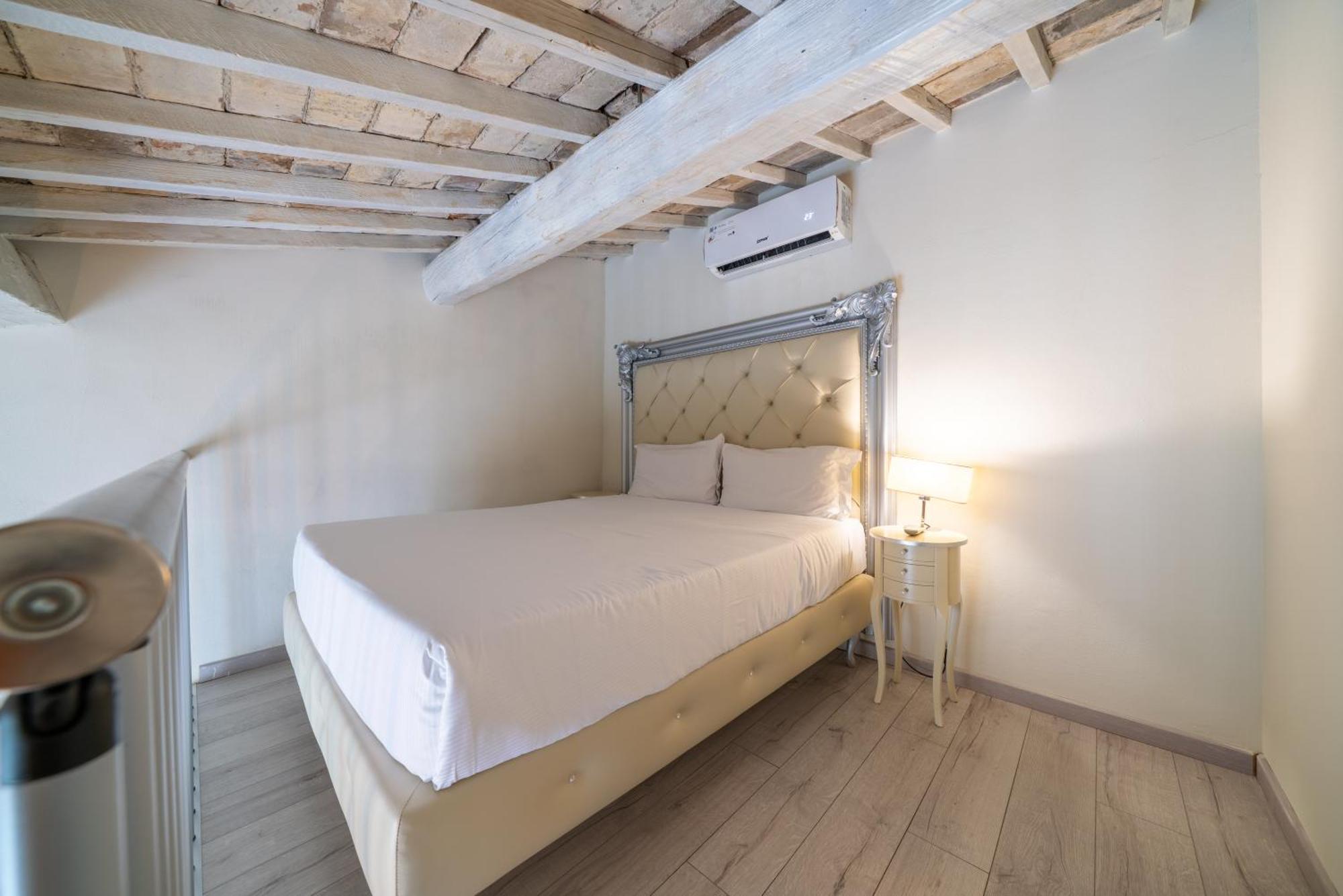 Residenza Conte Di Cavour & Rooftop Maison d'hôtes