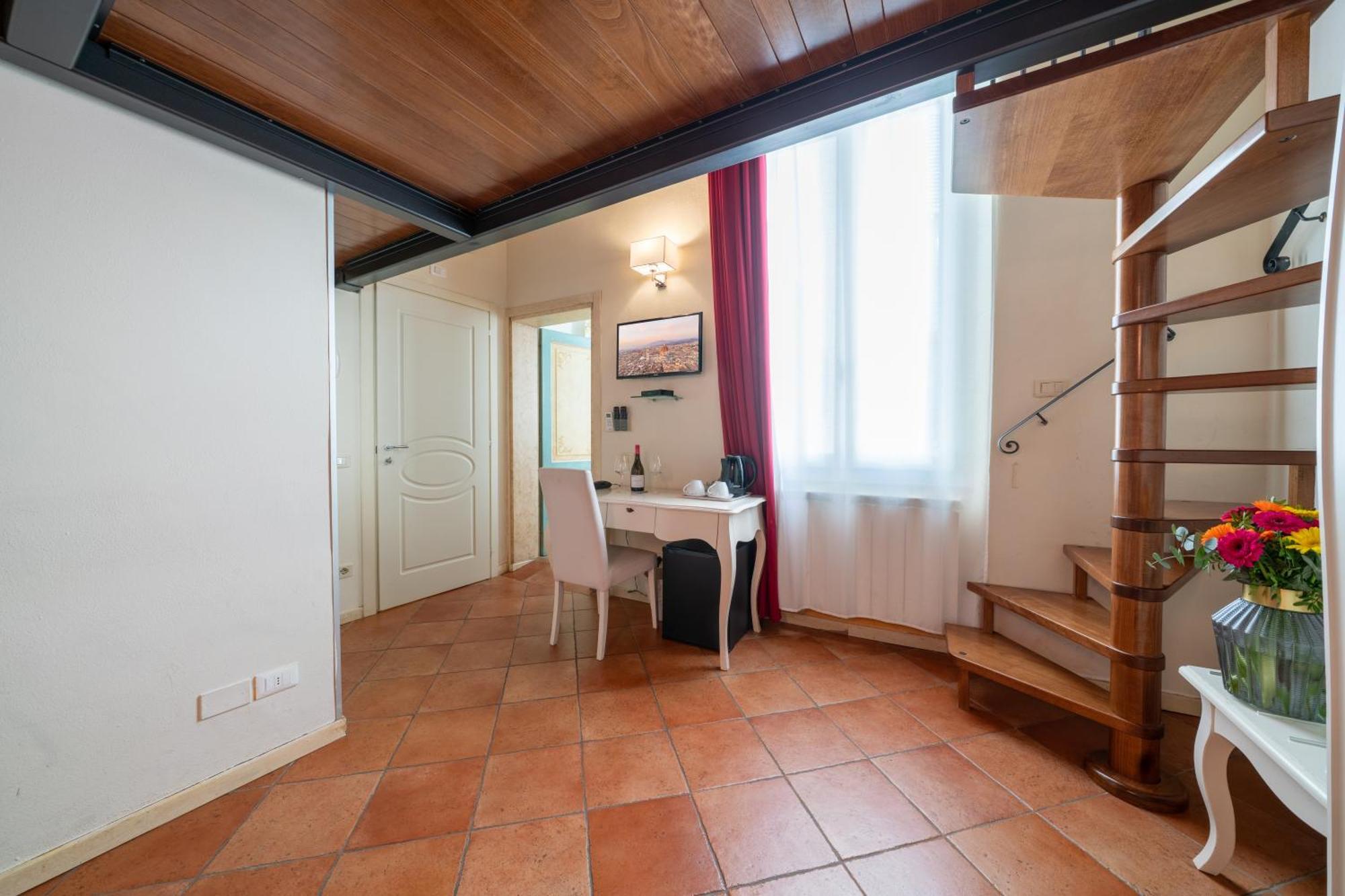 Residenza Conte Di Cavour & Rooftop Maison d'hôtes Florence
