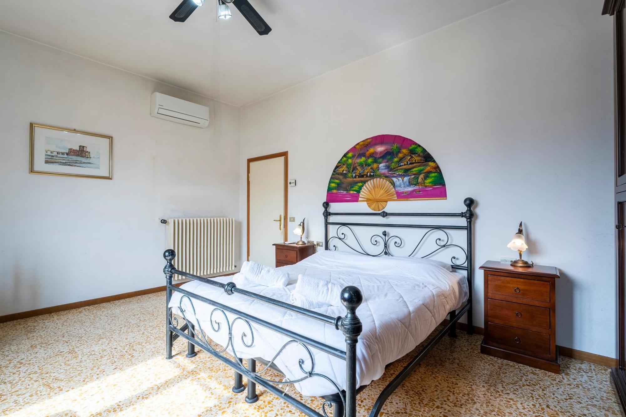 Coverciano Rayna Florence