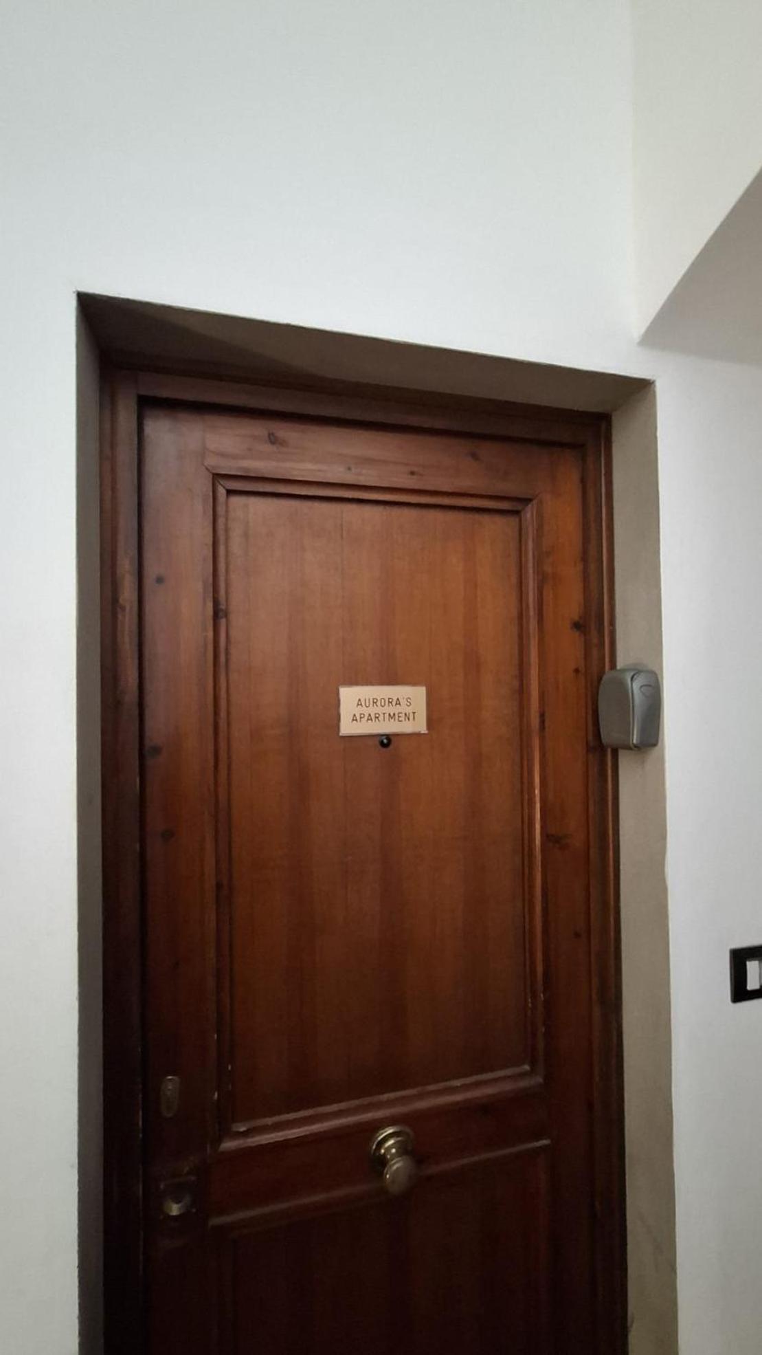 Aurora's, Renaissance Suite, Historic Apartment, Pivot Location, Few Walks From All, Ac Bedroom Appartamento Firenze