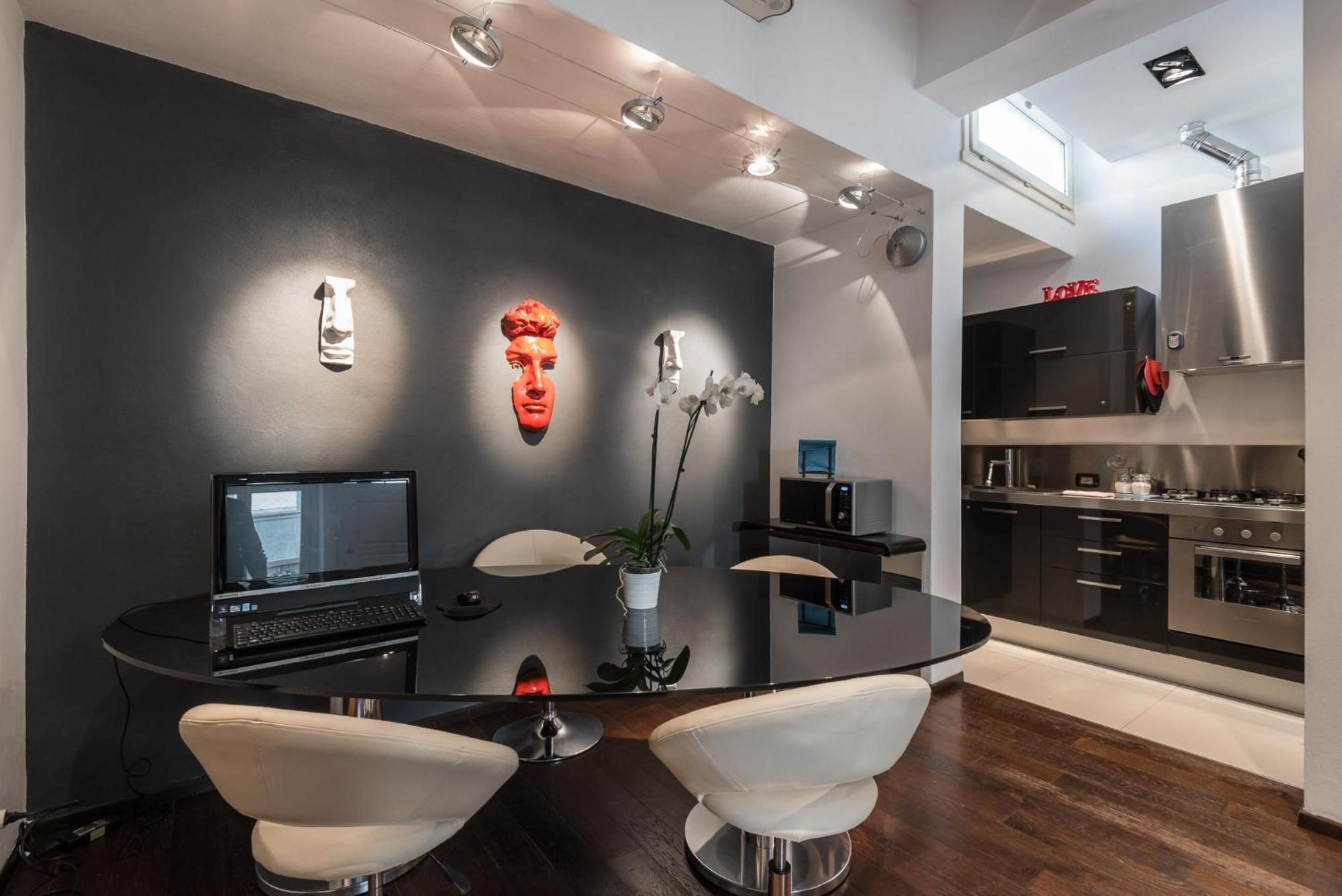 Art Gallery In Apartment