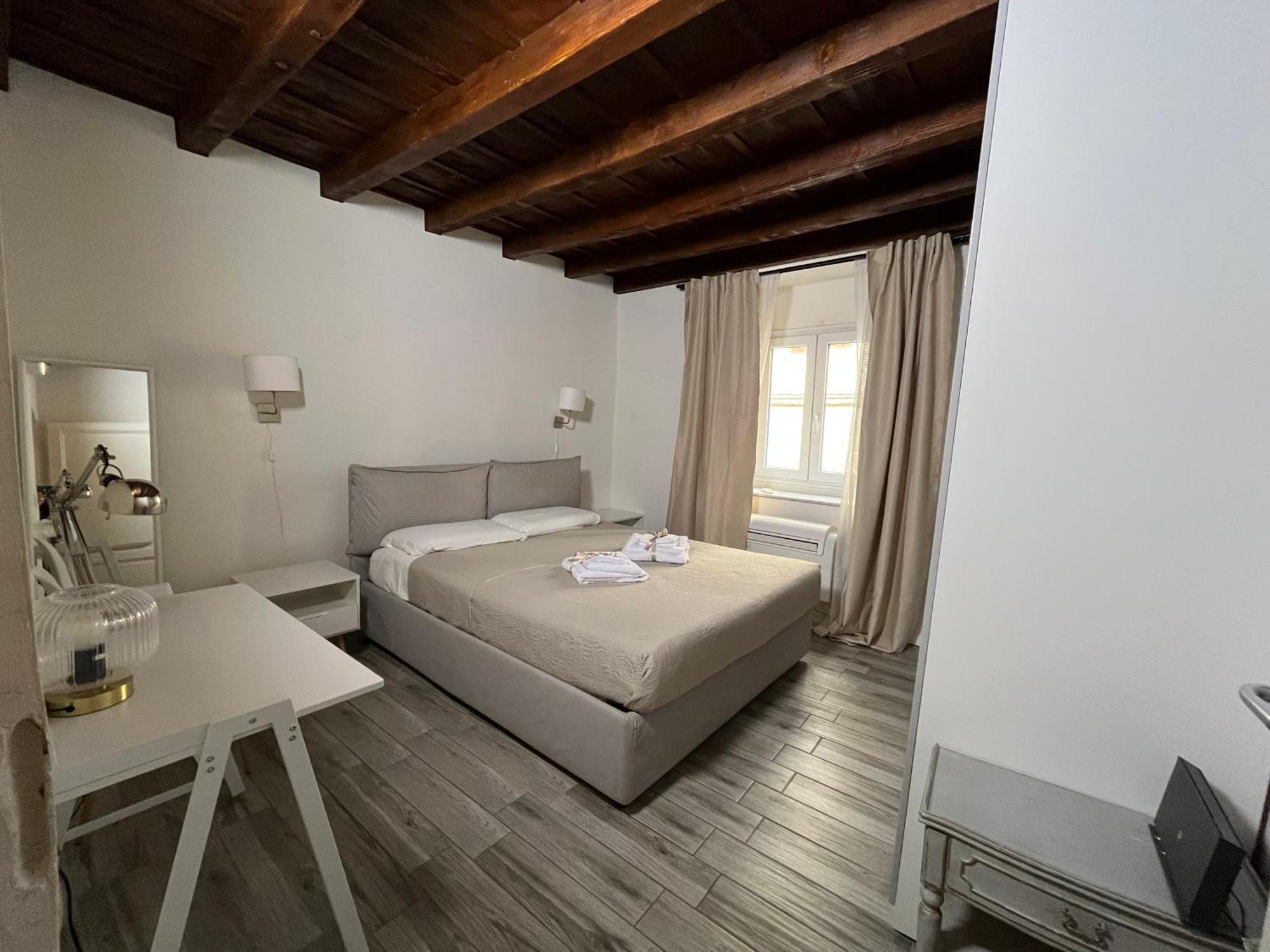 Apartment Piccolo Rifugio In Santa Croce Florence