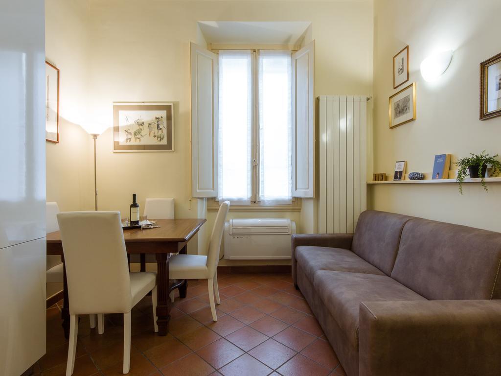 - Alfani Michelangelo Apartment Florenz