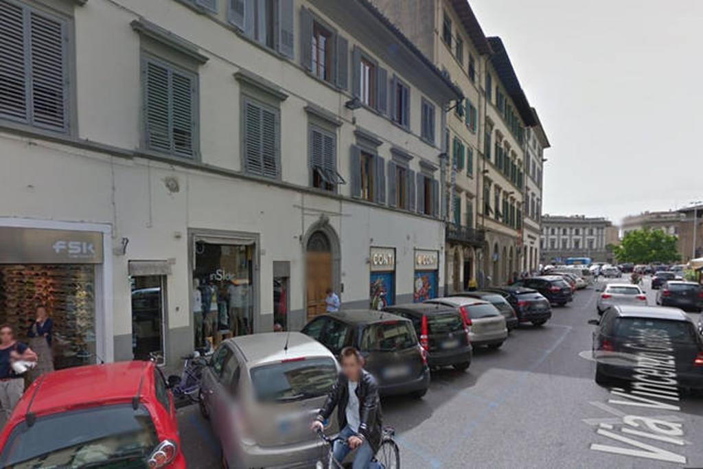 Roommo Beccaria Florence