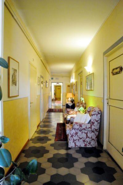 Guest house Bellevue House 3*