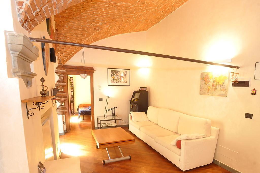 Merville House Apartment
