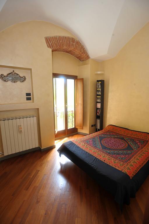 Merville House Apartment