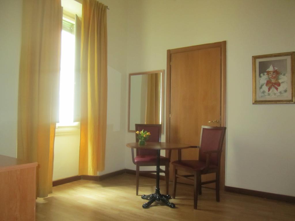Savonarola Hotel 2*