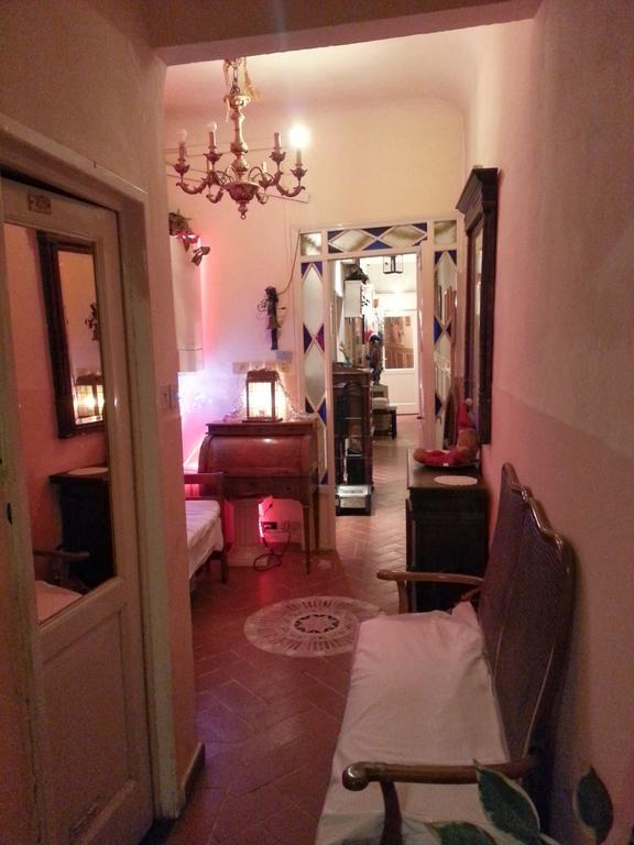 Casa Maya Souvenir Hotel