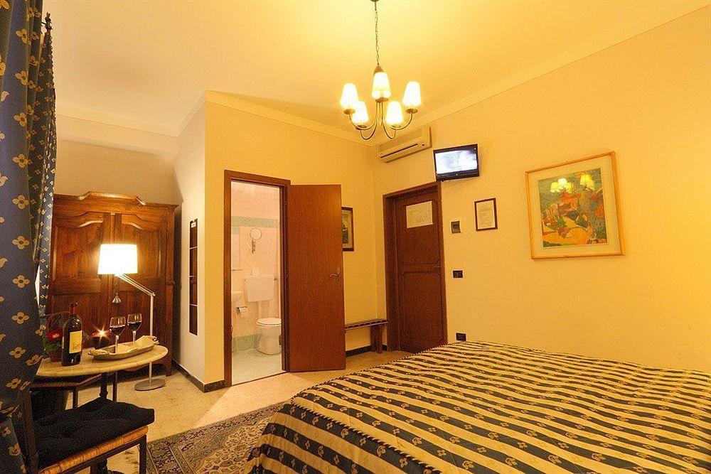 Badia Fiorentina Bed & Breakfast 3*