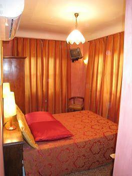 Sani Tourist House 3*