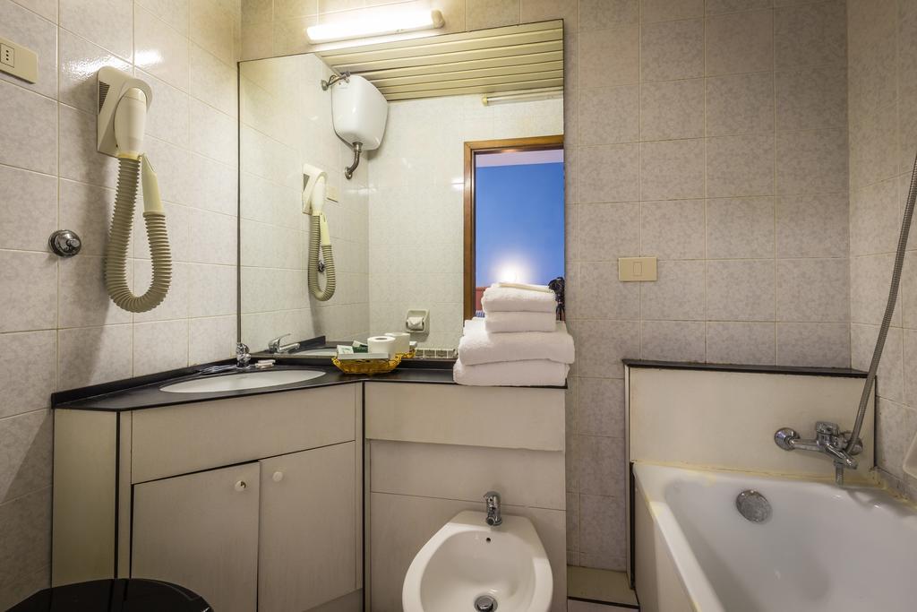Real Ristorante E Pizzeria Parking Free !!! Hotel 3*
