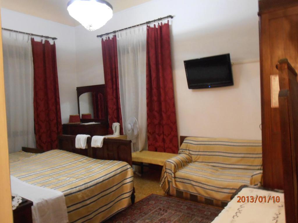 Souvenir Maya Hotel 5*