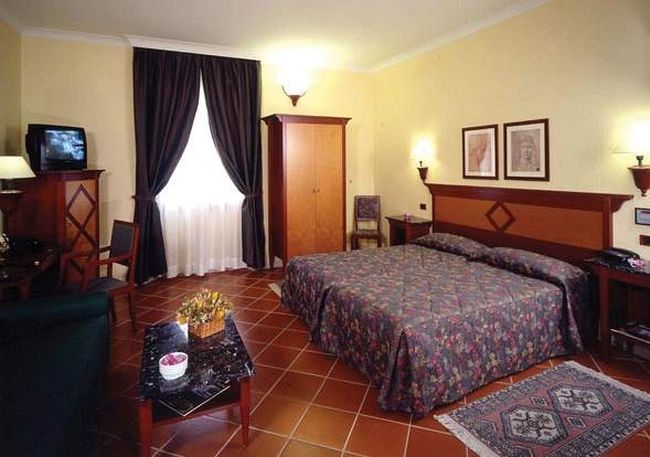 Corona D'italia 3* Florence