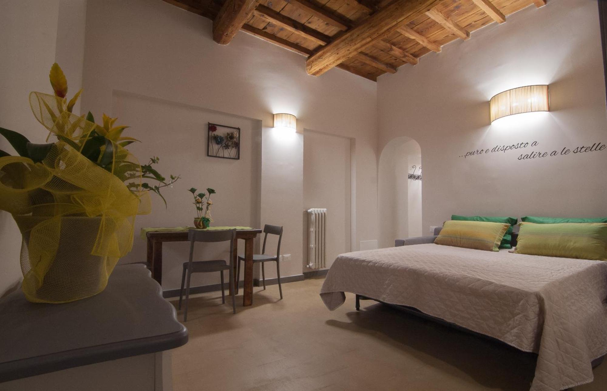 Apartment La Divina Dimora Florence