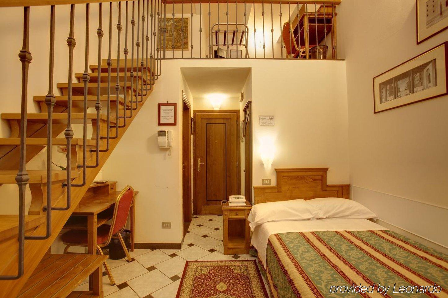 Hotel Collodi 2*