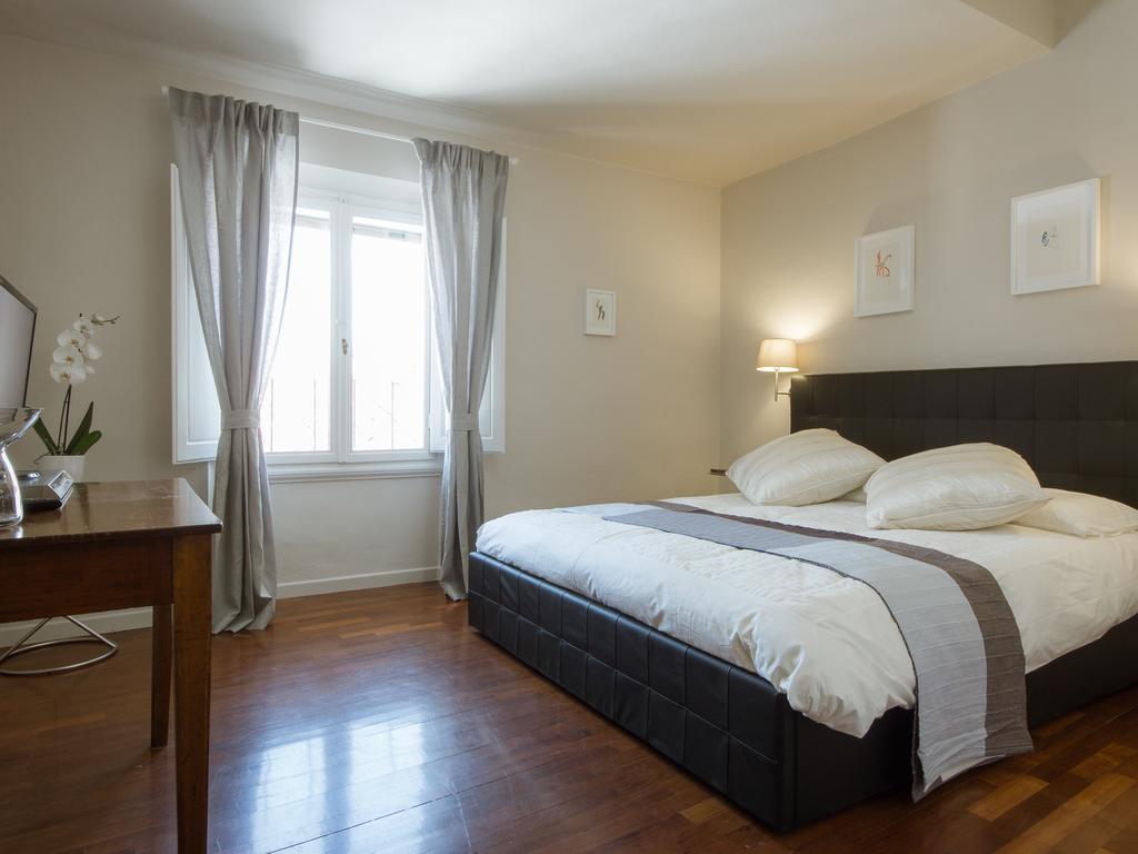 - Pergola Duomo View Apartment Florenz