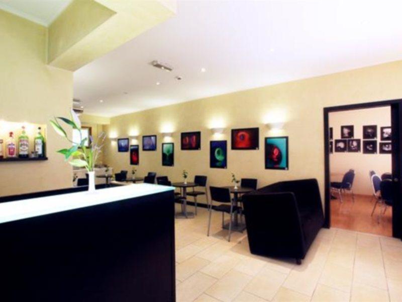 Hotel Airport