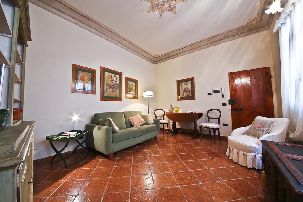 Apartment Vigna Nuova Laura Florence