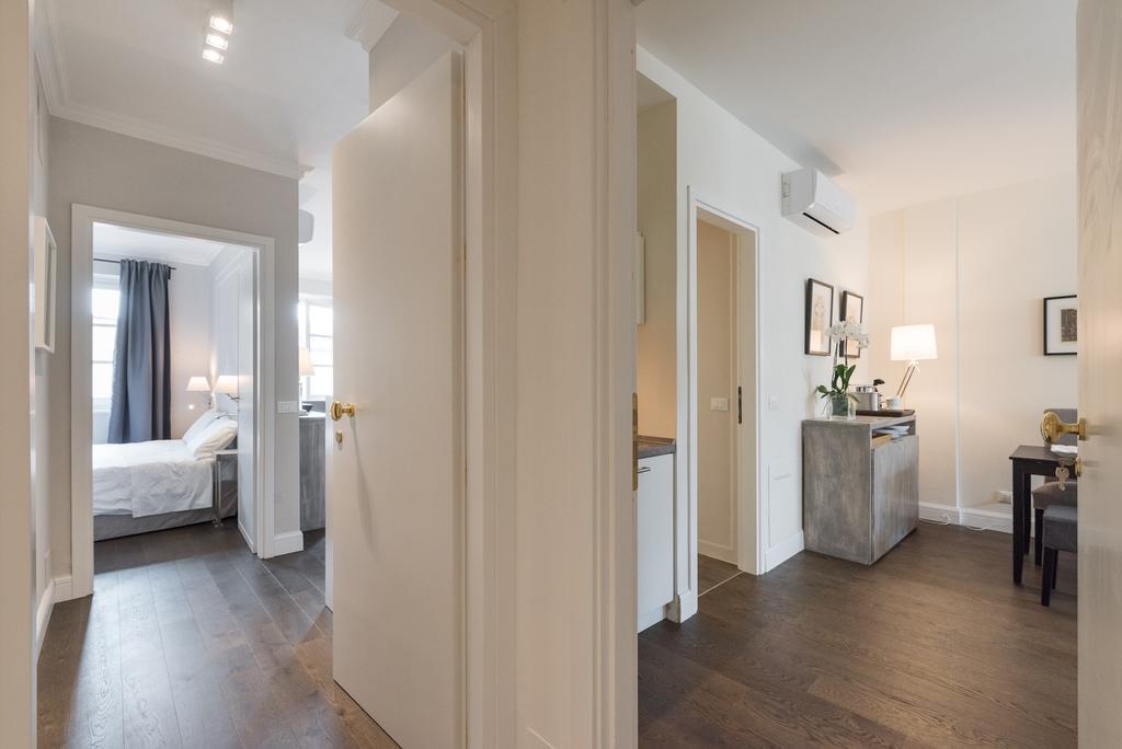 Novella Goldoni Suite-by Concierge Florenz