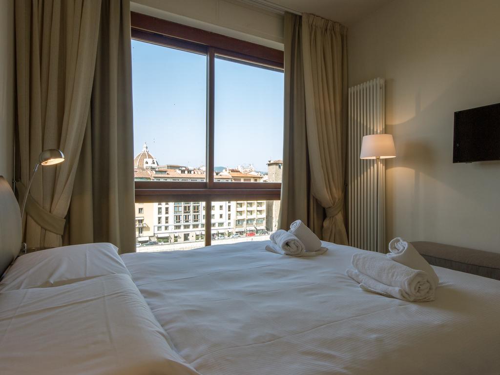 - Ponte Vecchio Exclusive Apartment *