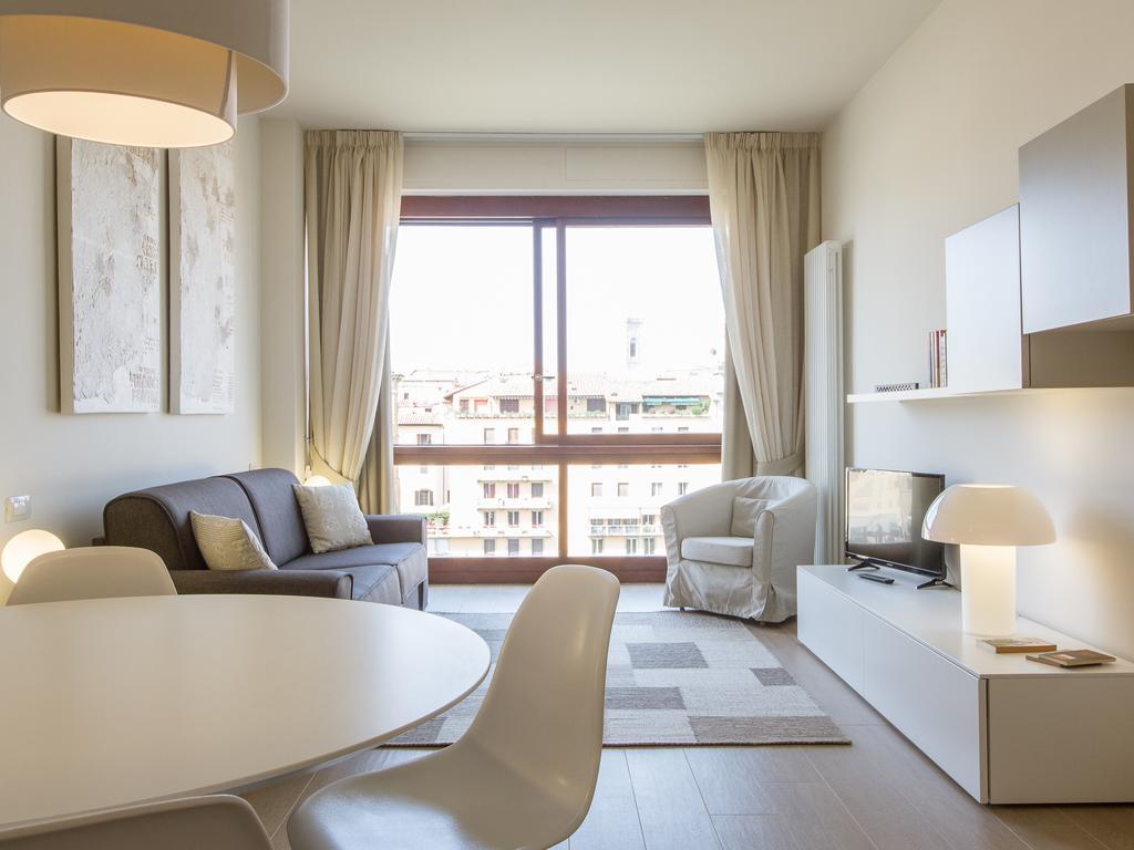 - Ponte Vecchio Exclusive Apartment