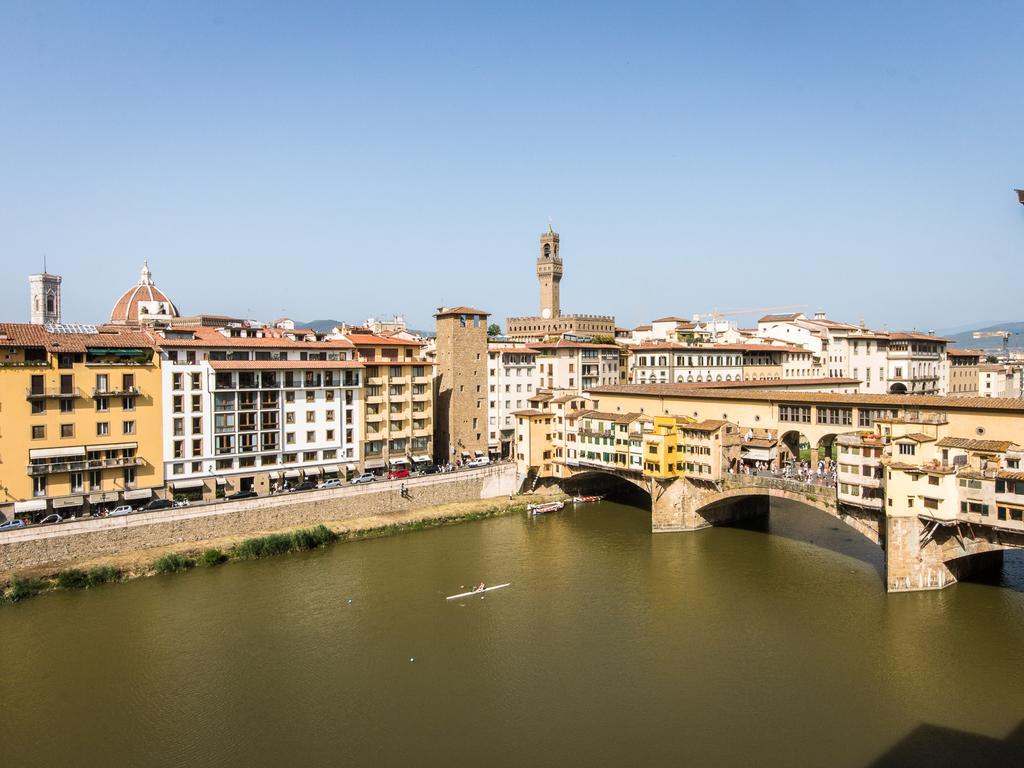 - Ponte Vecchio Exclusive Apartment