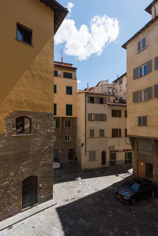 Ponte Vecchio Flat