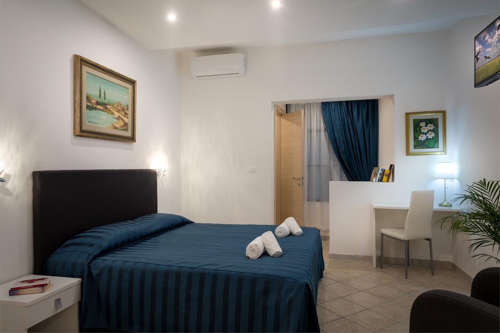 Stella Della Casa 3*