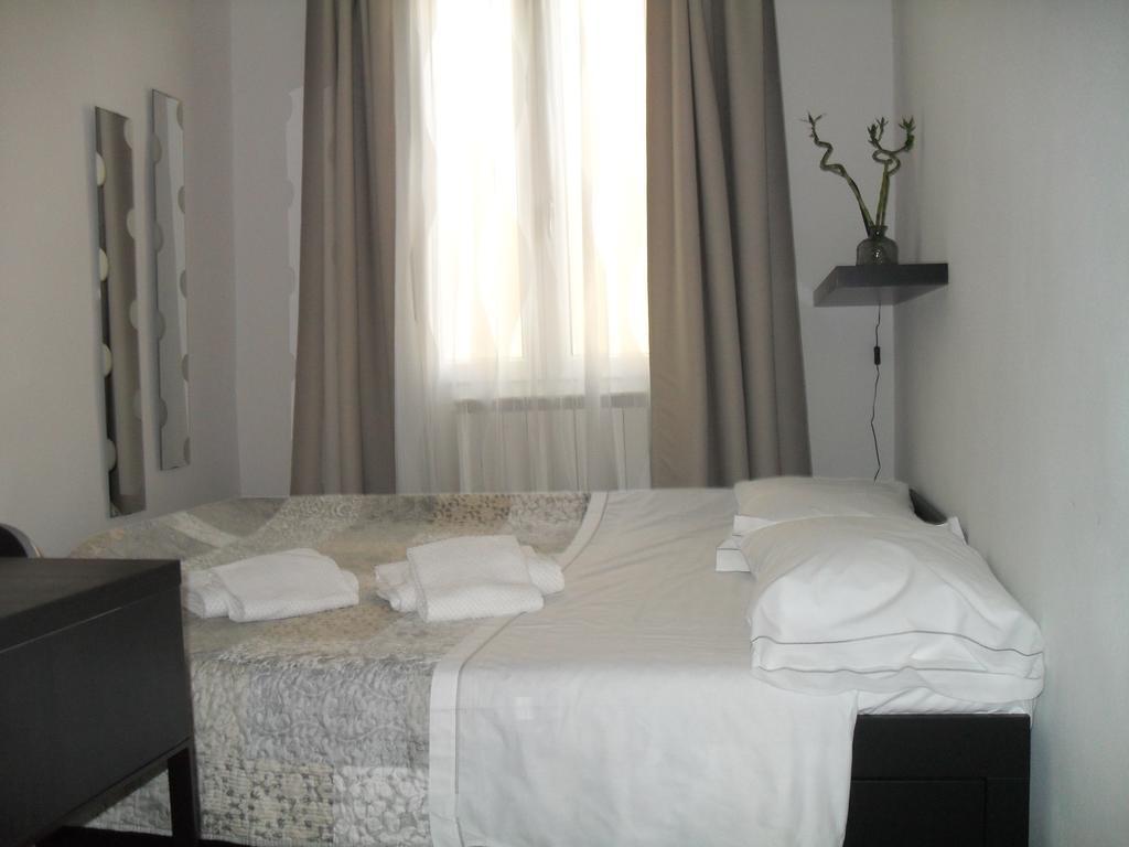 Appartamento Ognissanti 67 *