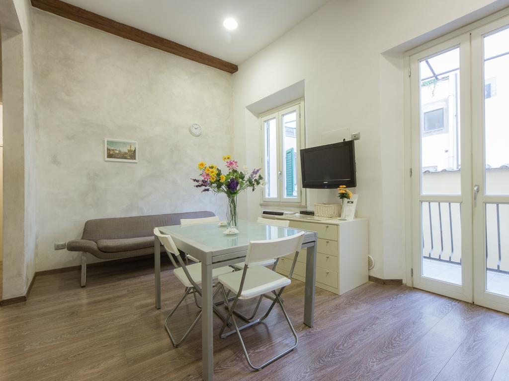 Appartamento Piazza Pitti 2 Bedroom