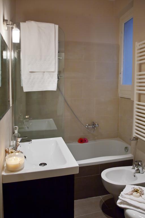 Ponte Vecchio Amazing View Apartment *