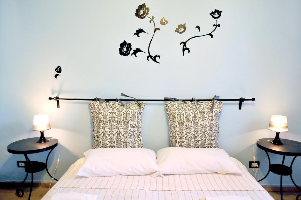 Myroom Statuto Guest house