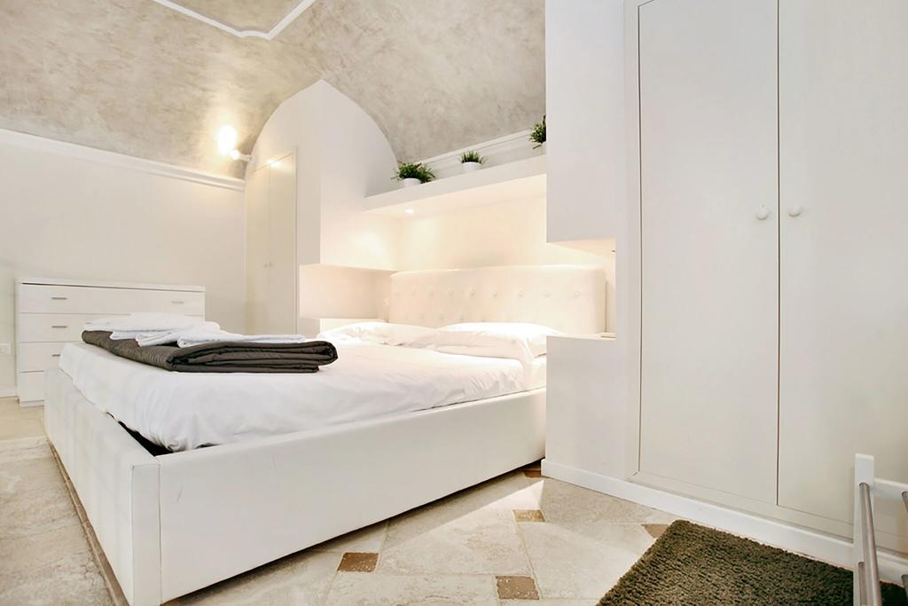 Glamour Duomo Apartment *