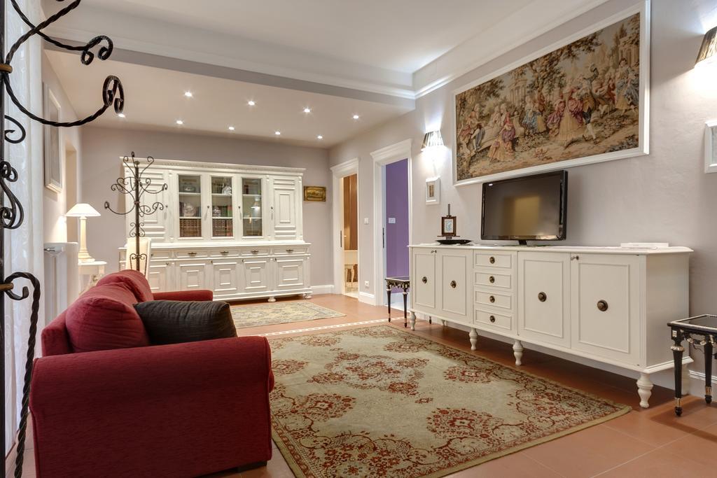 Florence Apartments Home Feeling Florence