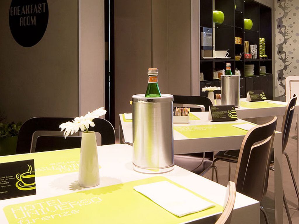 Universo - Wtb Hotel 3*